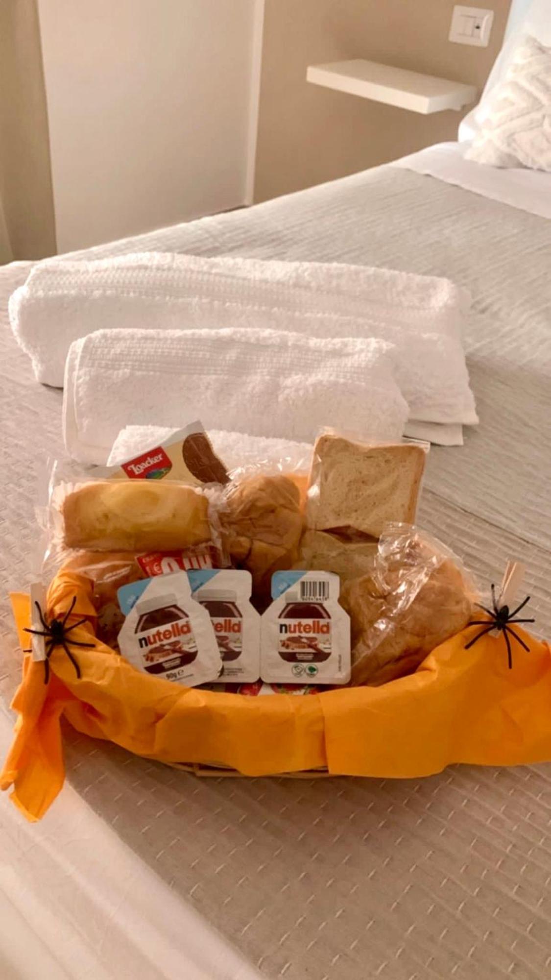 Crystal B&B 那不勒斯 外观 照片